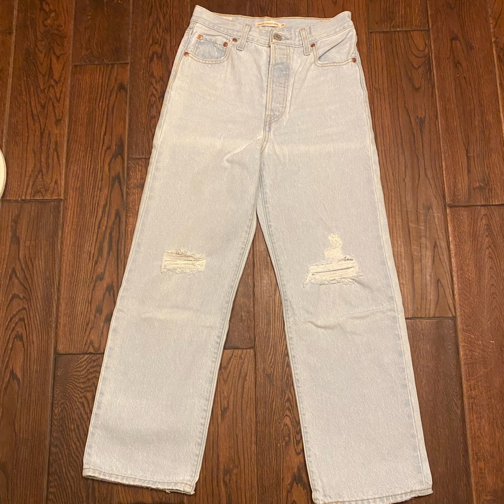 Levi’s Ribcage Straight Ankle, Size 25